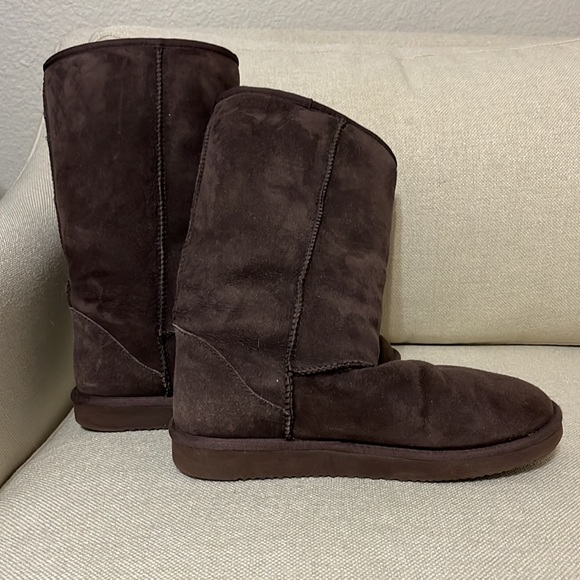 Genuine Australian sheepskin boots lined with sheepskin brown size 7 - Picture 2 of 6